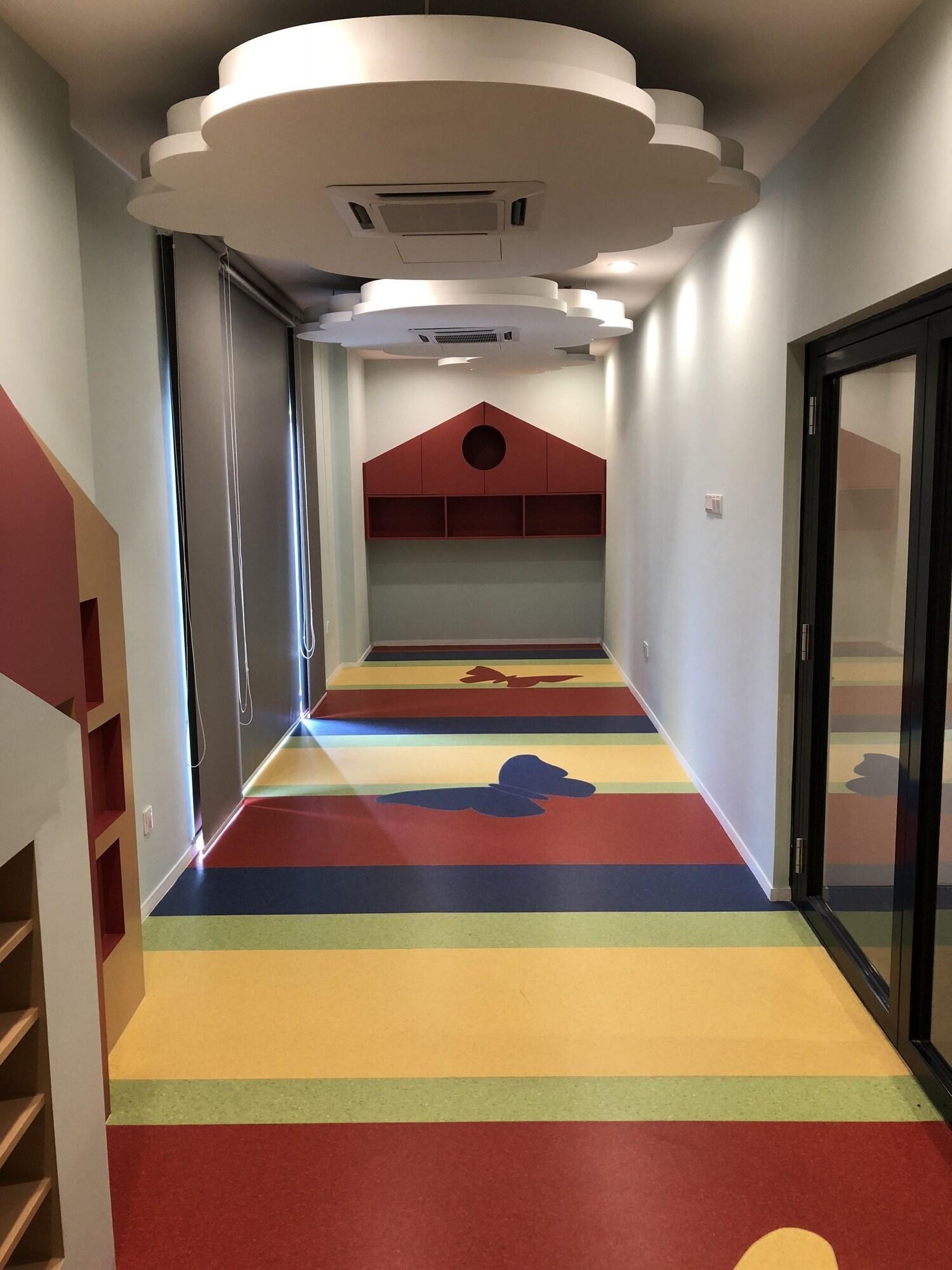 Ramada Meridin Johor Bahru Нусаяя Екстер'єр фото